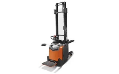 BT Staxio 1.6t plataforma y brazos soporte elevables
