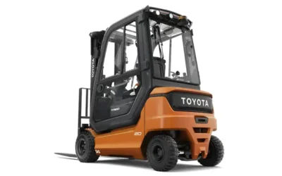 Toyota Traigo 48, ruedas 1.6t, Compacta (2025)